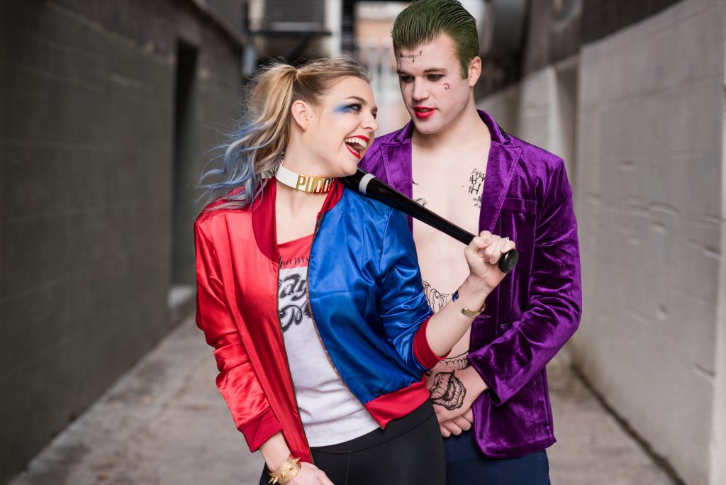 HARLEY QUINN AND JOKER COUPLE COSTUME // Look your best on Halloween with this easy couples costume. Get the look HERE
