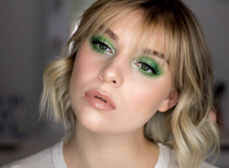 Earth Day Makeup Tutorial - Green Smokey Eye